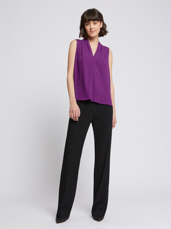 Top col V en crêpe revers satin - Bougainvillier