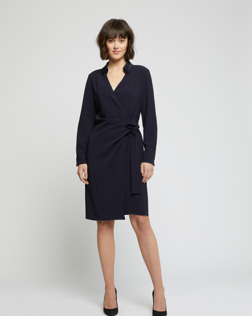 Robe portefeuille en crêpe envers satin