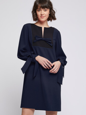 Robe courte à nœuds en crêpe envers satin - Marine / noir
