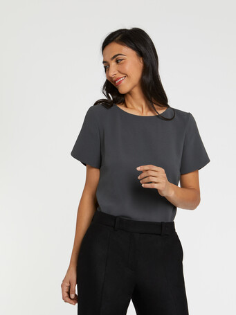 Top manches courtes en tissu crêpe - Carbone