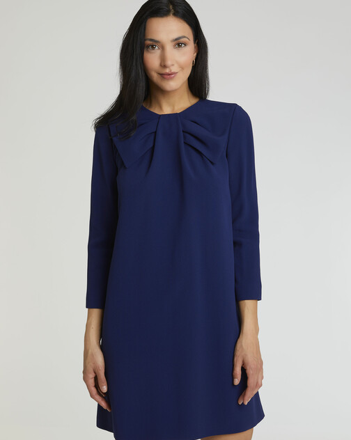 Robe courte en crêpe envers satin