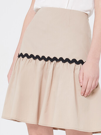 Jupe patineuse en popeline satinée stretch - Beige