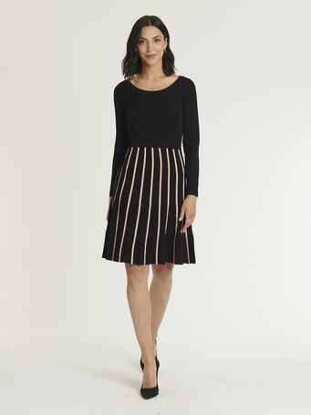 KNITTED DRESS - Black / pale pink