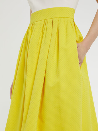 Robe trompe-l'œil en jacquard plumetis - Soleil