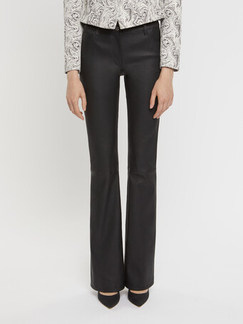 Pantalon évasé en cuir d'agneau stretch - Noir