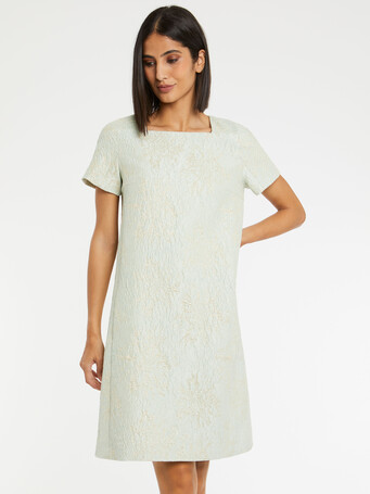 Robe en jacquard reliéfé - Amande