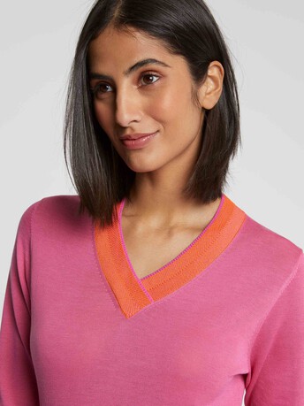 Pull col V à chevrons - Bubble gum/ mandarine