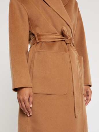 Manteau peignoir en laine et cachemire - Camel